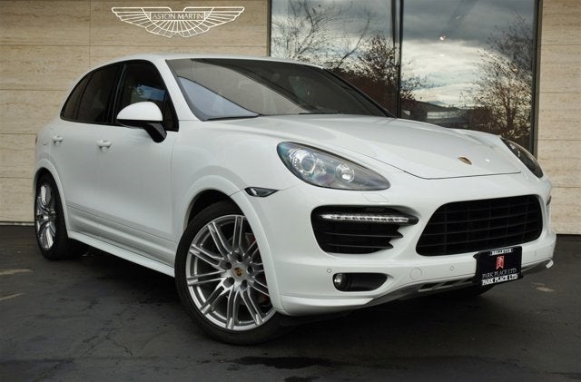 2013 Porsche Cayenne GTS