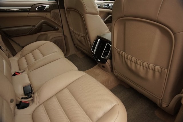 2013 Porsche Cayenne GTS