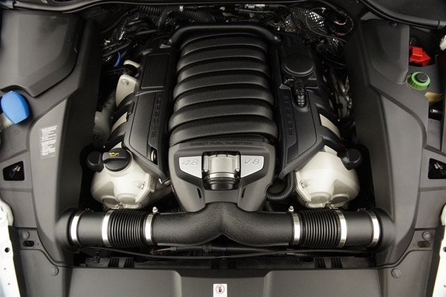 2013 Porsche Cayenne GTS