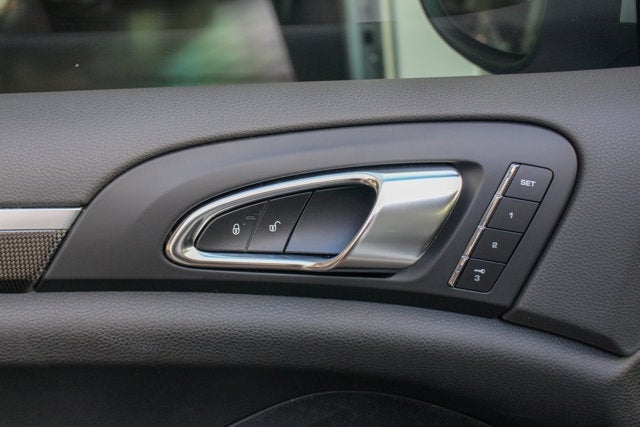 2014 Porsche Cayenne GTS