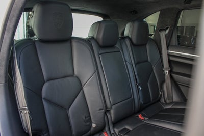 2014 Porsche Cayenne GTS