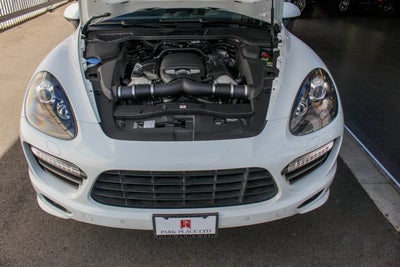 2014 Porsche Cayenne GTS