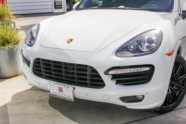 2014 Porsche Cayenne GTS