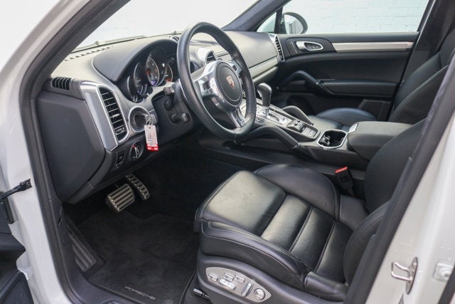 2014 Porsche Cayenne GTS