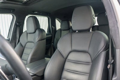 2014 Porsche Cayenne GTS