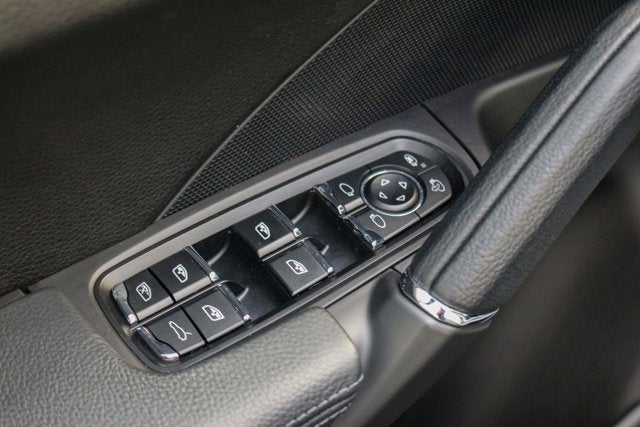 2014 Porsche Cayenne GTS