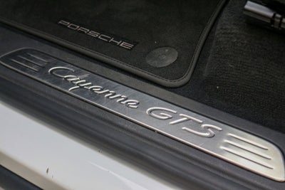 2014 Porsche Cayenne GTS