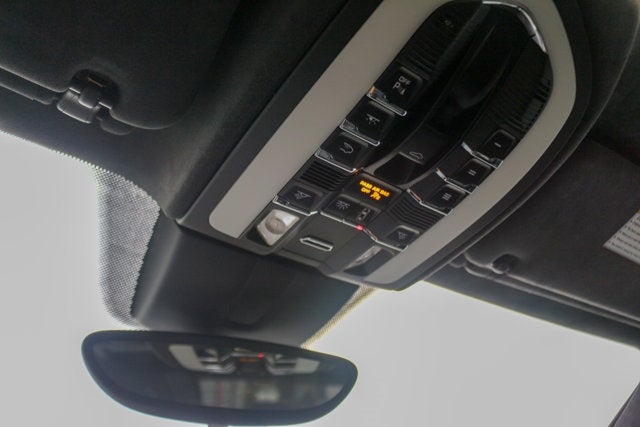 2014 Porsche Cayenne GTS