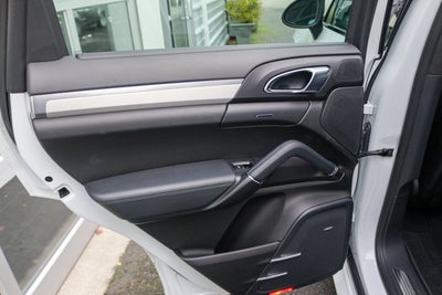 2014 Porsche Cayenne GTS