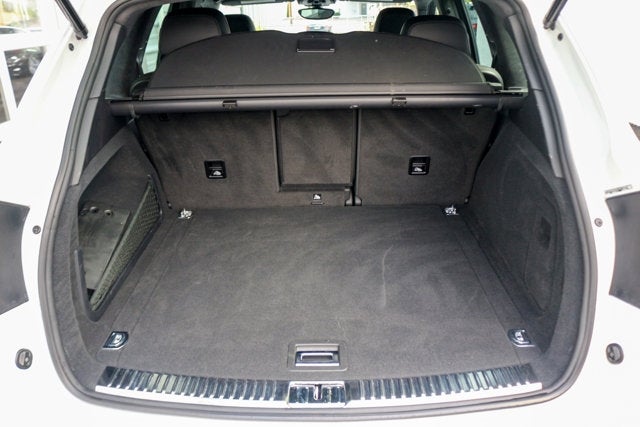 2014 Porsche Cayenne GTS