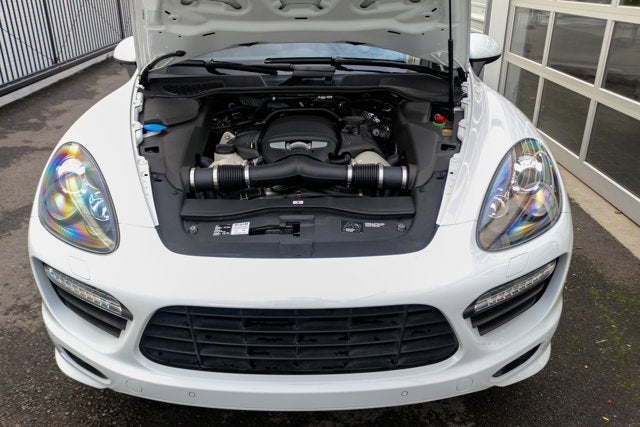 2014 Porsche Cayenne GTS