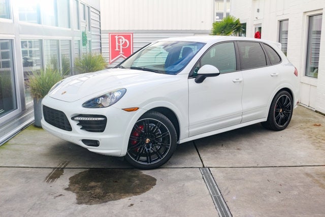 2014 Porsche Cayenne GTS