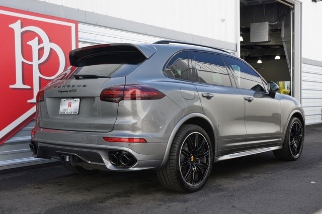 2016 Porsche Cayenne GTS