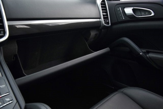 2016 Porsche Cayenne GTS