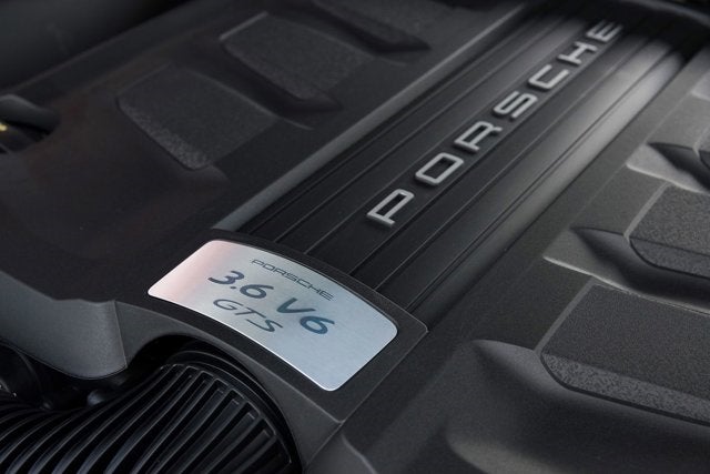 2016 Porsche Cayenne GTS