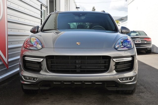 2016 Porsche Cayenne GTS