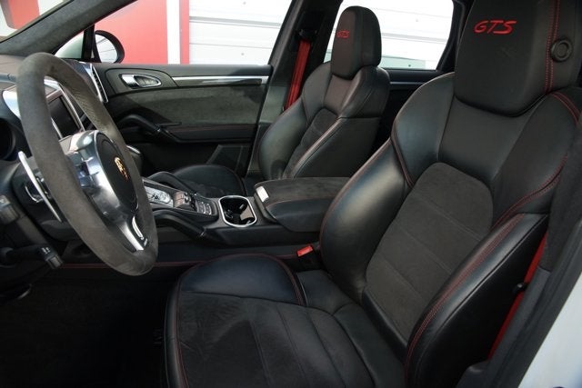 2013 Porsche Cayenne GTS