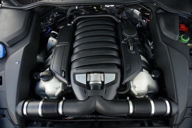 2013 Porsche Cayenne GTS