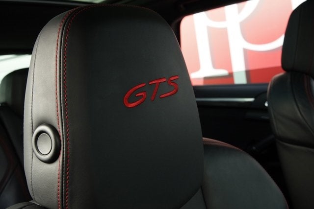 2013 Porsche Cayenne GTS