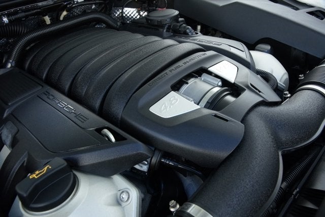 2013 Porsche Cayenne GTS