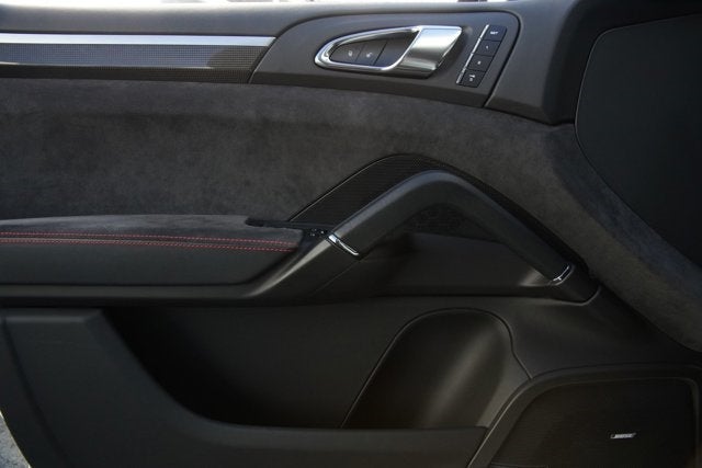 2013 Porsche Cayenne GTS