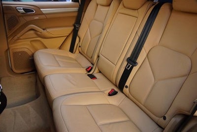 2013 Porsche Cayenne GTS