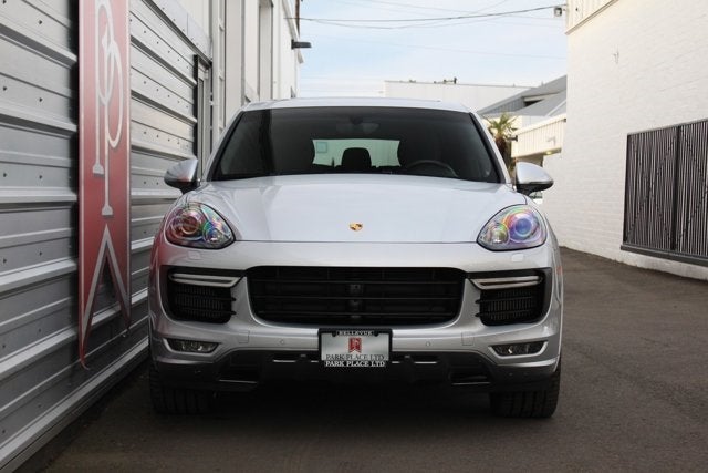 2016 Porsche Cayenne GTS