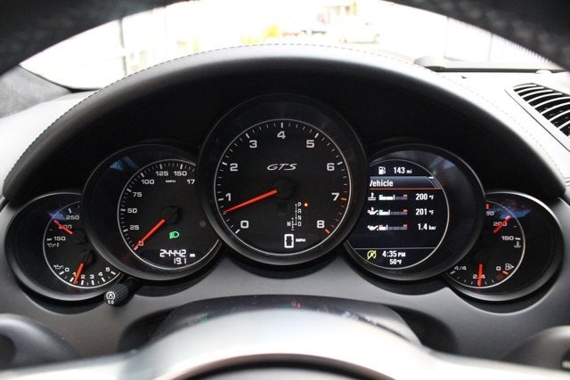 2016 Porsche Cayenne GTS