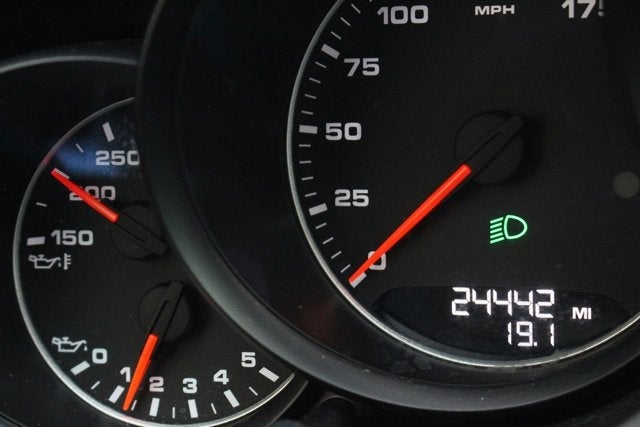 2016 Porsche Cayenne GTS