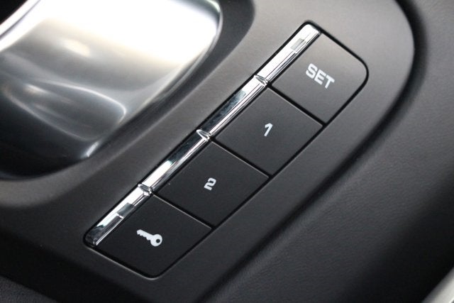 2016 Porsche Cayenne GTS