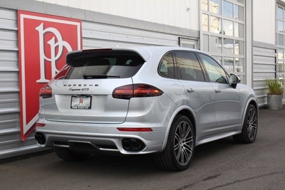 2016 Porsche Cayenne GTS