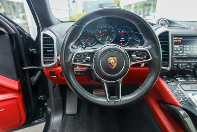 2016 Porsche Cayenne GTS