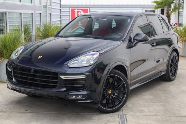 2016 Porsche Cayenne GTS