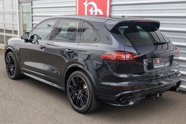 2016 Porsche Cayenne GTS