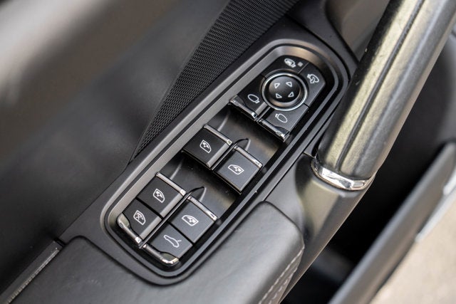 2017 Porsche Cayenne GTS