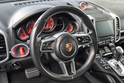 2017 Porsche Cayenne GTS