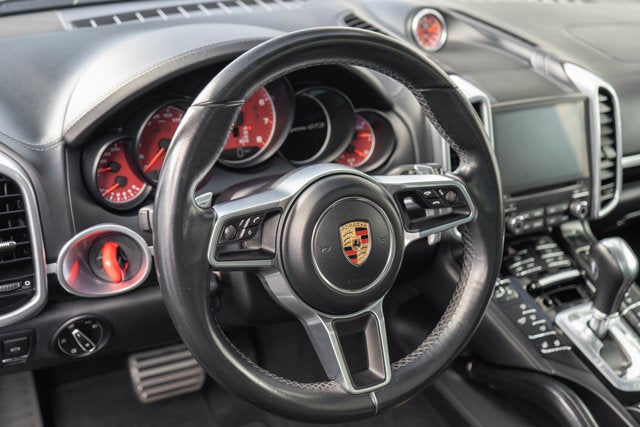 2017 Porsche Cayenne GTS