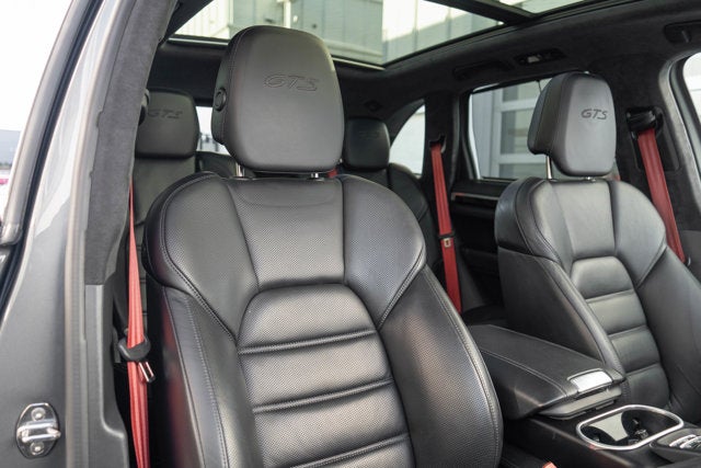 2017 Porsche Cayenne GTS