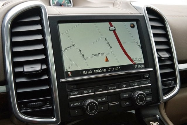 2013 Porsche Cayenne GTS