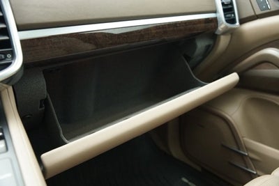 2013 Porsche Cayenne GTS