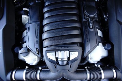 2013 Porsche Cayenne GTS