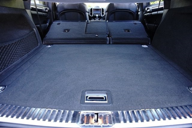 2013 Porsche Cayenne GTS