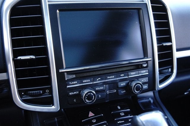 2013 Porsche Cayenne GTS