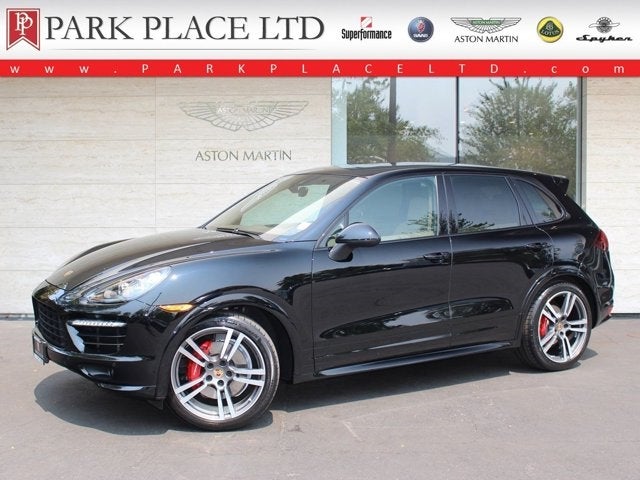 2014 Porsche Cayenne GTS