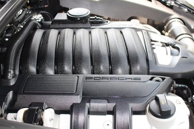 2014 Porsche Cayenne GTS