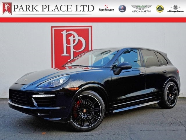 2014 Porsche Cayenne GTS