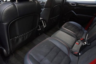 2014 Porsche Cayenne GTS