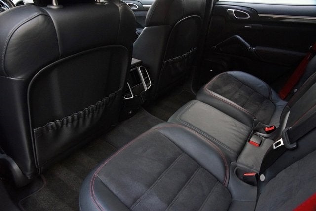 2014 Porsche Cayenne GTS