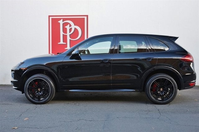 2014 Porsche Cayenne GTS