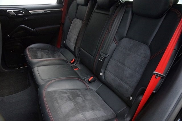 2014 Porsche Cayenne GTS